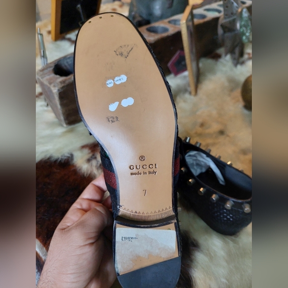 Gucci shoes studded - Picture 2 of 11